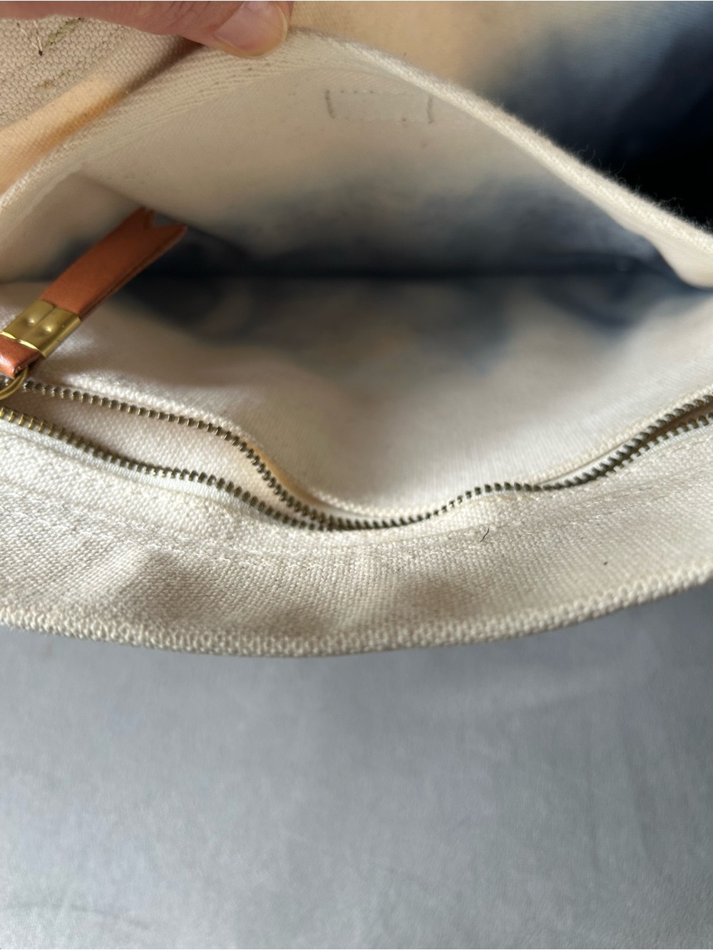 Madewell Canvas Transport Tote Ombre Dip Dye Blue Ivory - Picture 5 of 8